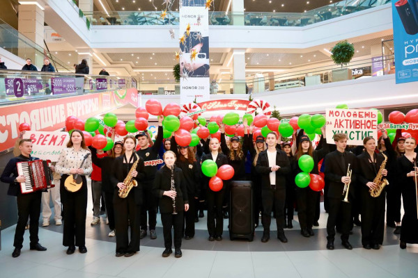 photo_5458721842454980030_y