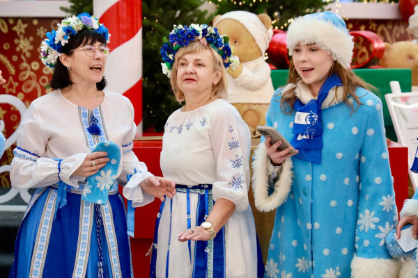 photo_5458721842454980034_y