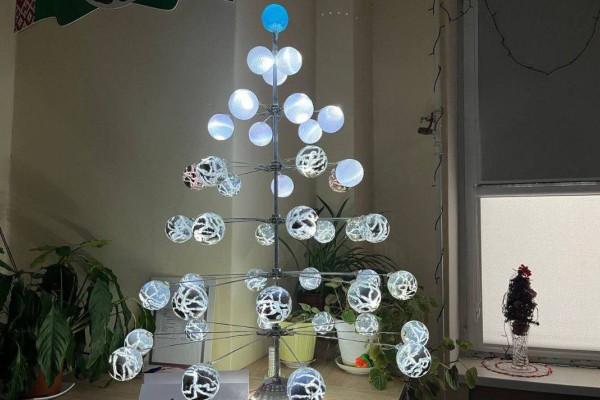 photo_5197536720747358643_y