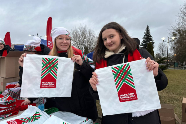 photo_5219934979490965705_y