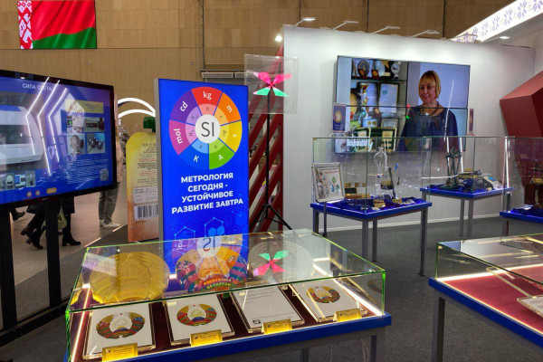 photo_5226633857162406048_y