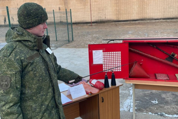 photo_5292173305752710908_y