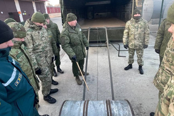 photo_5292173305752710909_y