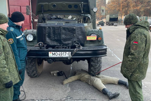 photo_5292173305752710910_y