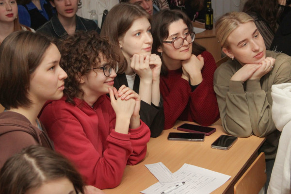 photo_5312448562161905207_y