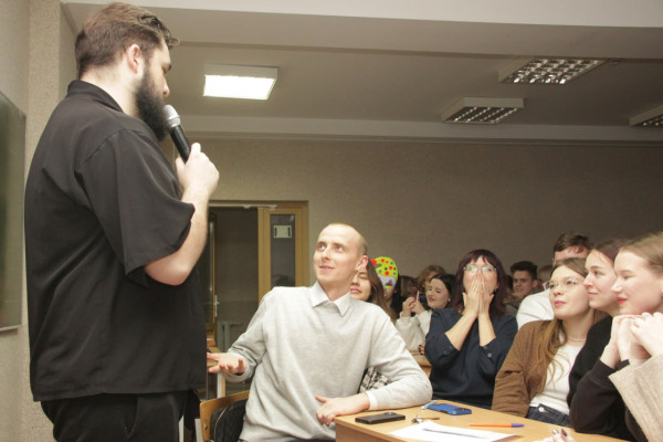 photo_5312448562161905208_y