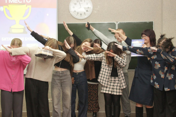 photo_5312448562161905210_y