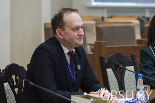 photo_2025-02-22_18-03-36