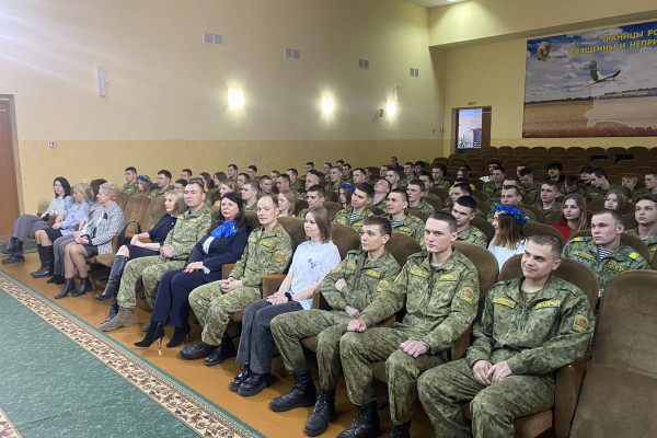 IMG-de365eaa347e17db8e96008749aae2cc-V