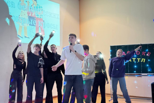 photo_5332384945651445722_y