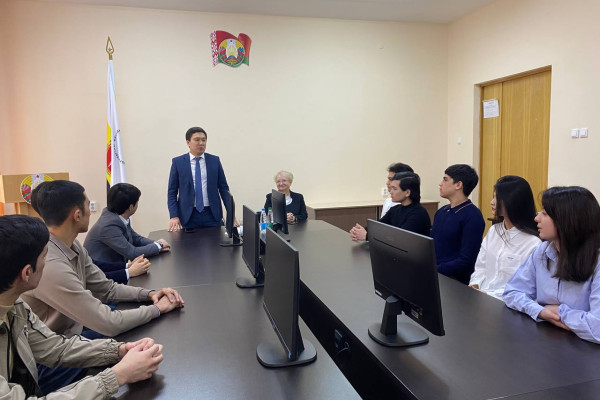 photo_5332659986767148857_y