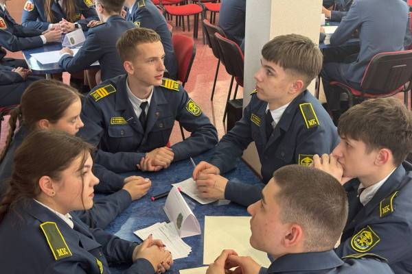 photo_5379583238915354880_y