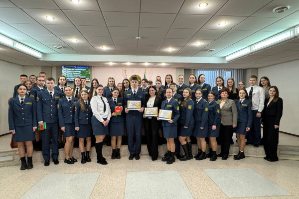 photo_5379583238915354884_y