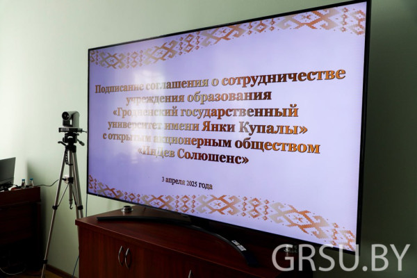 photo_5435976975555620053_y