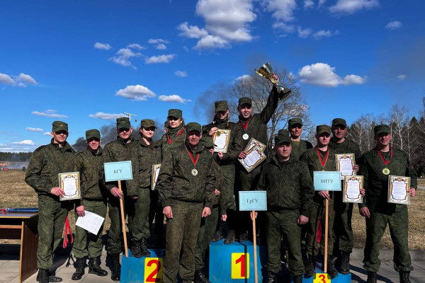 photo_5438348639316602672_y