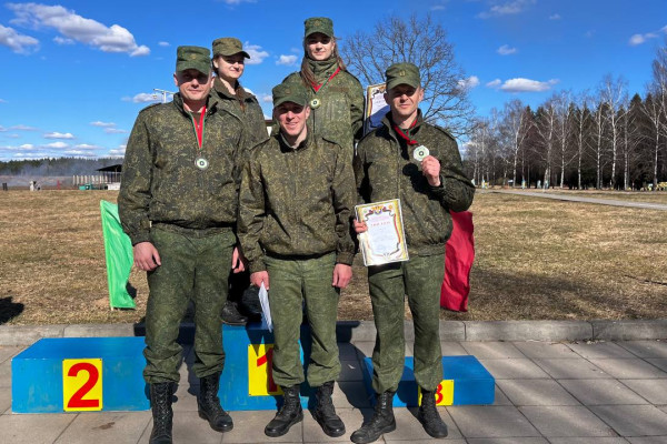 photo_5438348639316602674_y