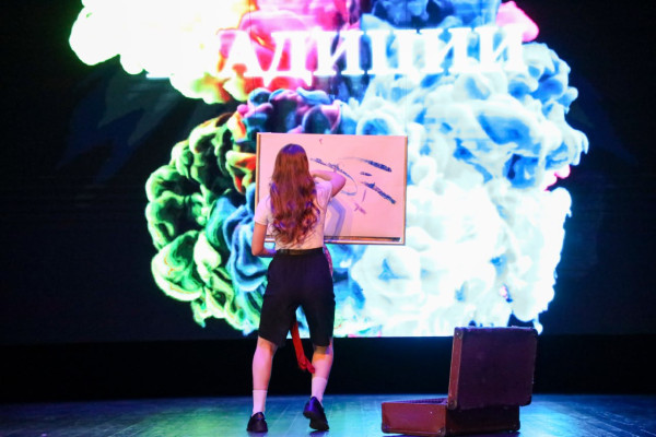 photo_5440480575182994771_y