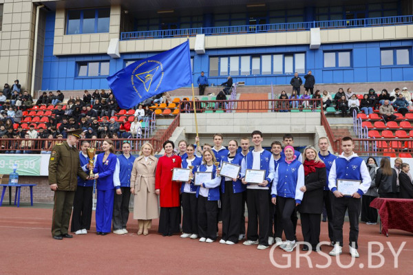 photo_5253836290229661344_y