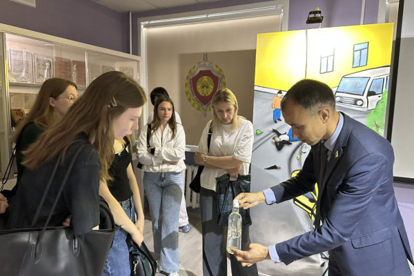 photo_2025-06-05_13-41-03