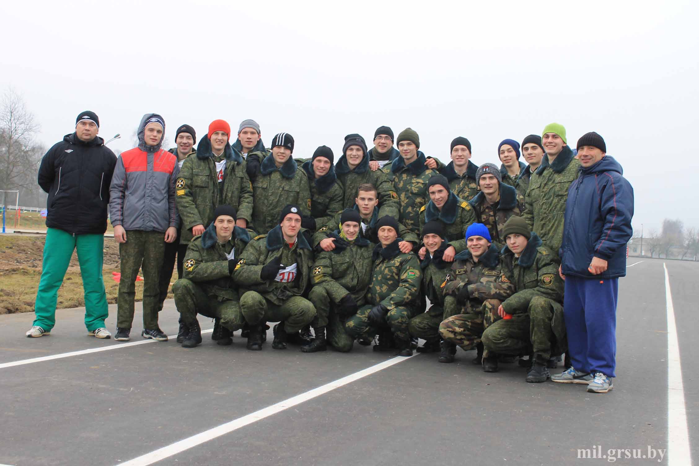 Команда курсантов военного факультета награждена кубком и грамотой за второе место в спартакиаде военных факультетов гражданских учреждений высшего образования