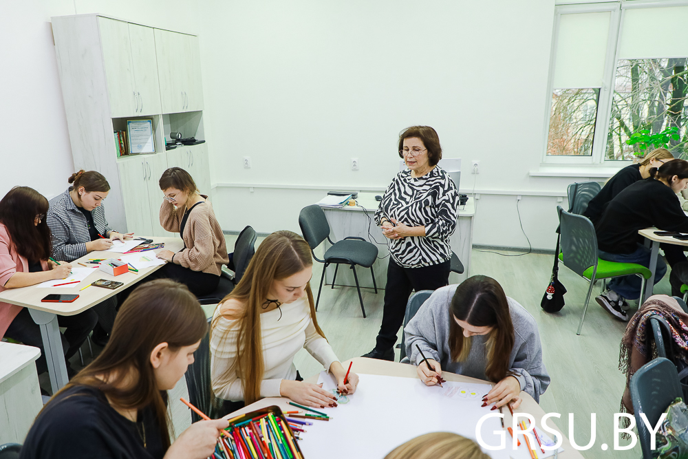 У ГрДУ імя Янкі Купалы завяршылася міжнароднае адукацыйнае мерапрыемства, прысвечанае псіхалогіі сям'і