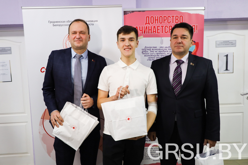 ГрДУ імя Янкі Купалы - цэнтр рэспубліканскай донарскай акцыі "Сіла валанцёрскага сэрца"