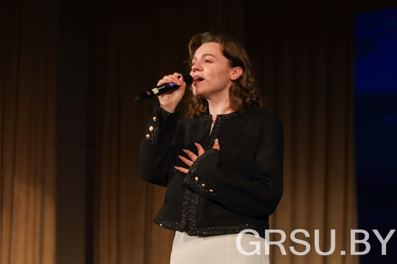 У Купалаўскім універсітэце падвялі вынікі вакальнага конкурсу савецкай песні «Галасы пакаленняў»