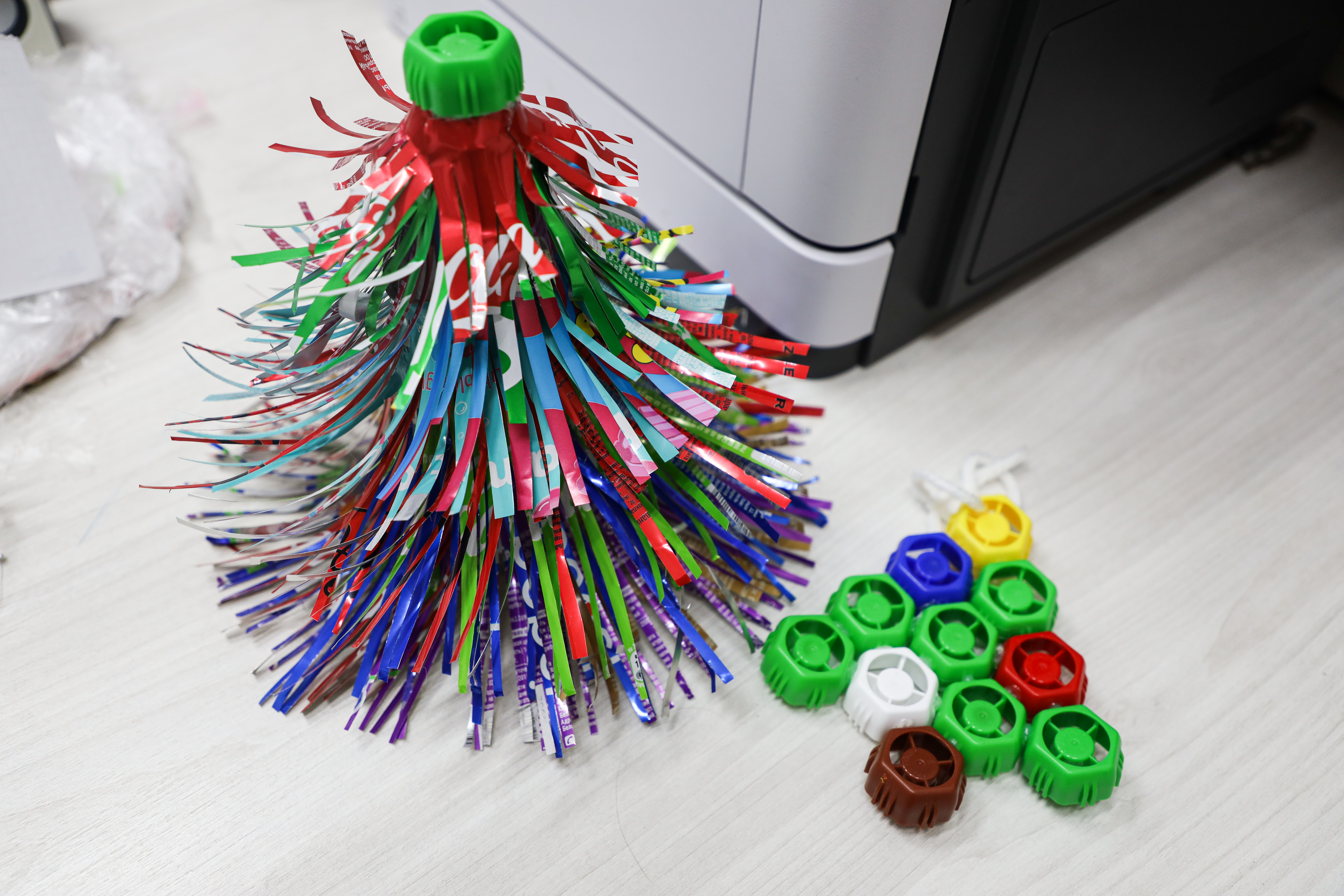 Навучэнцы і работнікі Купалаўскага ўніверсітэта запрашаюцца стаць удзельнікамі конкурсу «ЭкаЁлка – 2025»