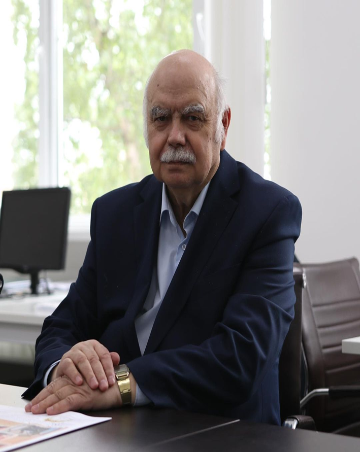 Вувуникян Юрий Микиртычевич